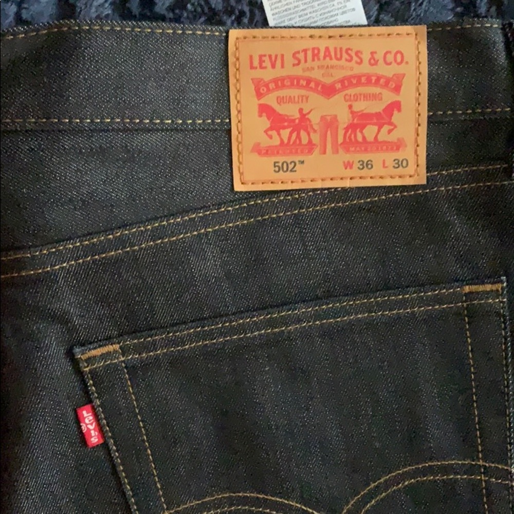 Levi’s 502